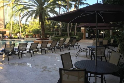 Condominio en venta en Aventura, Florida, 3 dormitorios, 125.42 m2 № 1980060 - foto 6