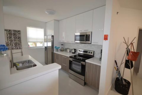 Condominio en venta en Aventura, Florida, 3 dormitorios, 125.42 m2 № 1980060 - foto 24