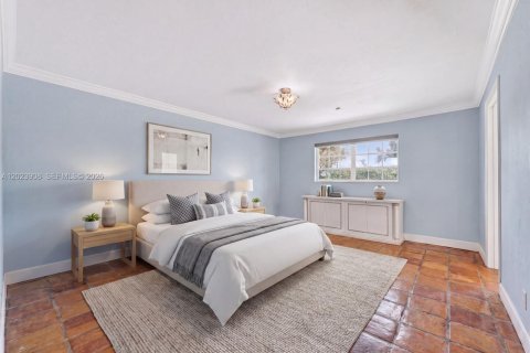Casa en venta en Miami, Florida, 4 dormitorios, 210.24 m2 № 2167957 - foto 10
