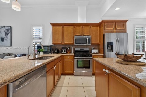 Touwnhouse à vendre à Sunrise, Floride: 3 chambres, 157.93 m2 № 2048997 - photo 12