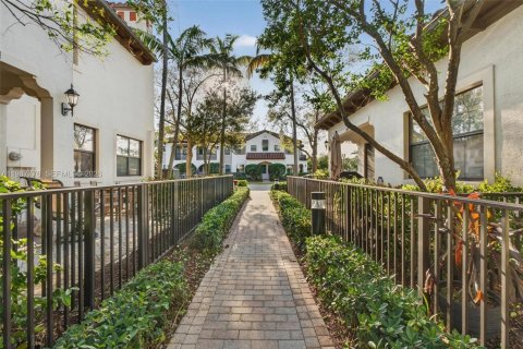 Touwnhouse à vendre à Sunrise, Floride: 3 chambres, 157.93 m2 № 2048997 - photo 25