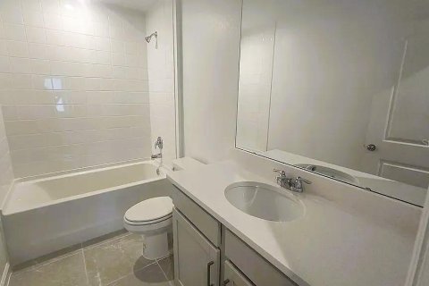 Townhouse in Orlando, Florida 4 bedrooms, 151.15 sq.m. № 2103155 - photo 6