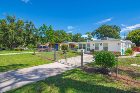 House in Vero Beach, Florida 2 bedrooms, 72.93 sq.m. № 2082804 - photo 29
