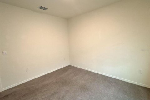Villa ou maison à louer à Ocala, Floride: 4 chambres, 169.73 m2 № 2109623 - photo 5