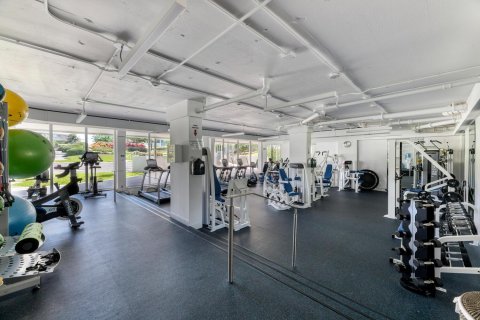 Condo in Palm Beach, Florida, 3 bedrooms  № 1129146 - photo 1