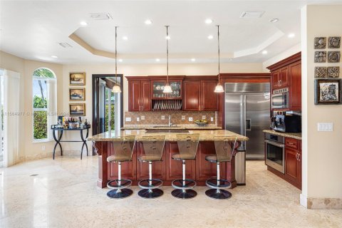 Casa en venta en Sunny Isles Beach, Florida, 6 dormitorios, 452.53 m2 № 1875182 - foto 12