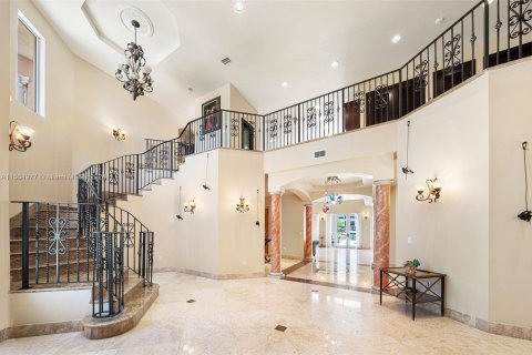 Casa en venta en Sunny Isles Beach, Florida, 6 dormitorios, 452.53 m2 № 1875182 - foto 14