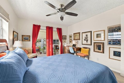 Condo in Delray Beach, Florida, 2 bedrooms  № 2392010 - photo 19