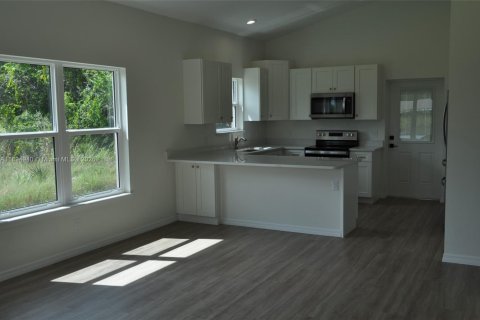 Villa ou maison à louer à Sebring, Floride: 2 chambres № 1947457 - photo 3