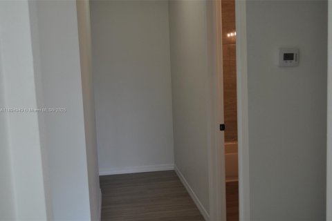 Villa ou maison à louer à Sebring, Floride: 2 chambres № 1947457 - photo 6