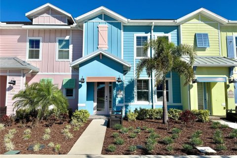 Adosado en Kissimmee, Florida 3 dormitorios, 143.53 m2 № 2101738