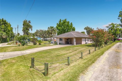 House in Fort MC Coy, Florida 3 bedrooms, 123.28 sq.m. № 2196290 - photo 2