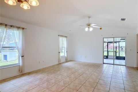 House in Fort MC Coy, Florida 3 bedrooms, 123.28 sq.m. № 2196290 - photo 20