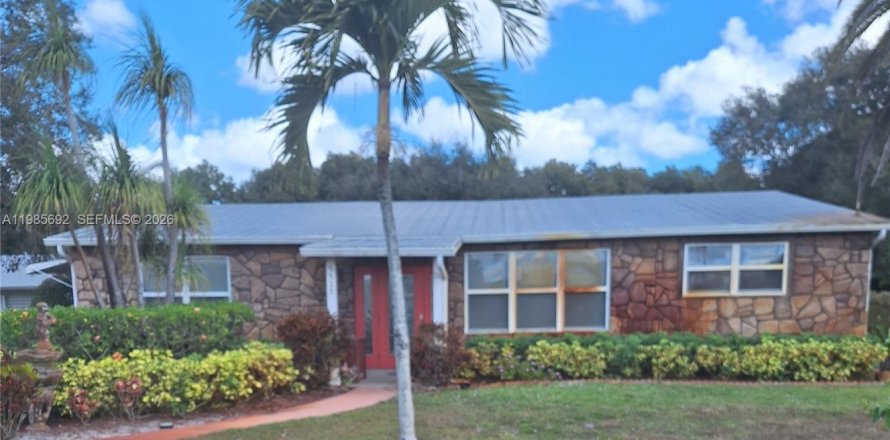 Casa en Stuart, Florida 2 dormitorios, 265.7 m2 № 2049632