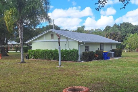 Casa en venta en Stuart, Florida, 2 dormitorios, 265.7 m2 № 2049632 - foto 5