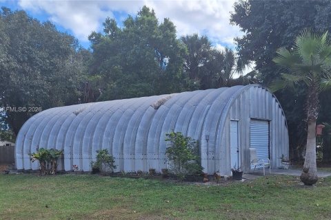 Casa en venta en Stuart, Florida, 2 dormitorios, 265.7 m2 № 2049632 - foto 8