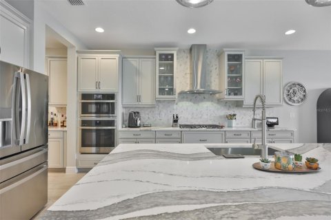 House in Apollo Beach, Florida 6 bedrooms, 335.28 sq.m. № 2109794 - photo 14