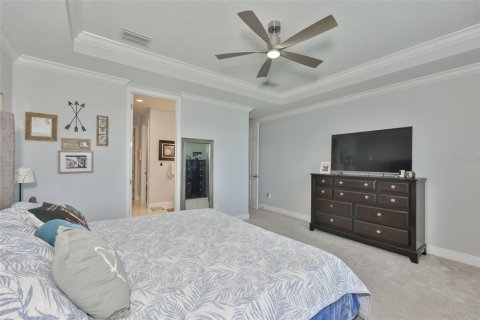 House in Apollo Beach, Florida 6 bedrooms, 335.28 sq.m. № 2109794 - photo 19