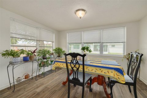 Villa ou maison à vendre à New Port Richey, Floride: 3 chambres, 121.7 m2 № 2399523 - photo 11
