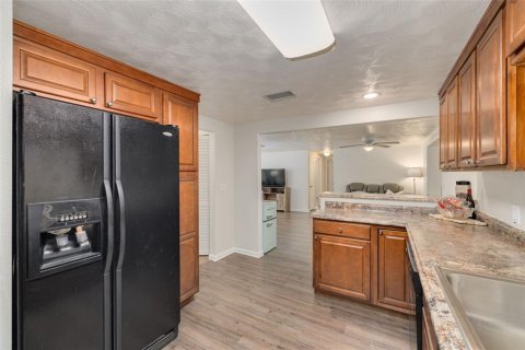 Villa ou maison à vendre à New Port Richey, Floride: 3 chambres, 121.7 m2 № 2399523 - photo 13