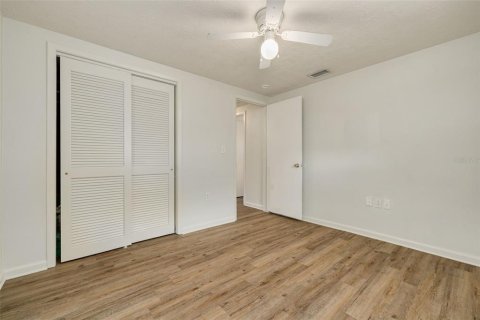 Villa ou maison à vendre à New Port Richey, Floride: 3 chambres, 121.7 m2 № 2399523 - photo 24