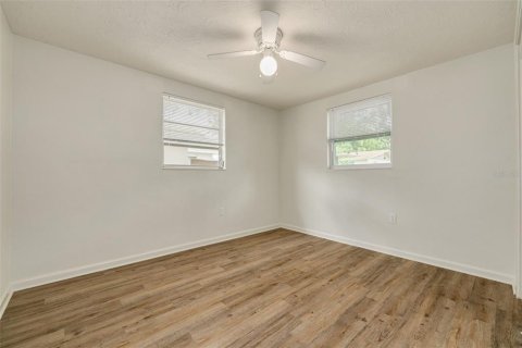 Villa ou maison à vendre à New Port Richey, Floride: 3 chambres, 121.7 m2 № 2399523 - photo 23