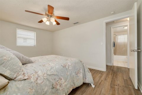 Villa ou maison à vendre à New Port Richey, Floride: 3 chambres, 121.7 m2 № 2399523 - photo 21