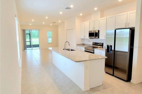 Villa ou maison à louer à Saint Cloud, Floride: 3 chambres, 138.61 m2 № 2424421 - photo 3