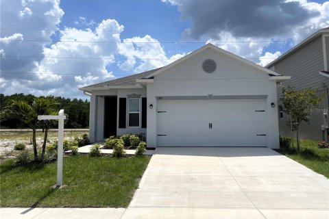 Villa ou maison à louer à Saint Cloud, Floride: 3 chambres, 138.61 m2 № 2424421 - photo 2