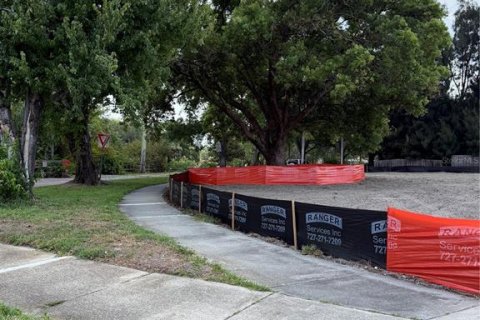 Casa en venta en Saint Petersburg, Florida, 4 dormitorios, 288 m2 № 2140231 - foto 3