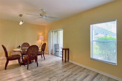 Townhouse in Lakewood Ranch, Florida 3 bedrooms, 143.07 sq.m. № 1894536 - photo 14