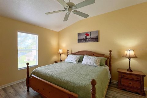 Townhouse in Lakewood Ranch, Florida 3 bedrooms, 143.07 sq.m. № 1894536 - photo 20