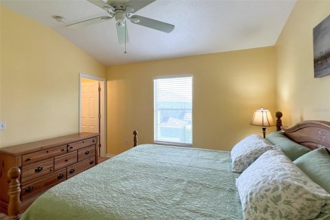 Townhouse in Lakewood Ranch, Florida 3 bedrooms, 143.07 sq.m. № 1894536 - photo 21