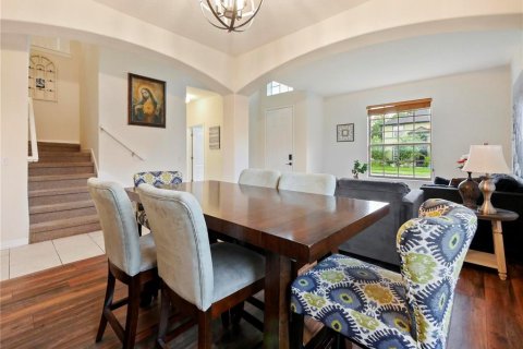 Villa ou maison à vendre à Kissimmee, Floride: 5 chambres, 331.29 m2 № 1667157 - photo 10
