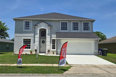 Villa ou maison à vendre à Kissimmee, Floride: 5 chambres, 331.29 m2 № 1667157 - photo 2
