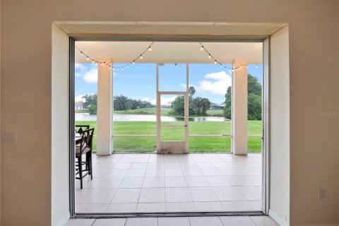 Villa ou maison à vendre à Kissimmee, Floride: 5 chambres, 331.29 m2 № 1667157 - photo 17
