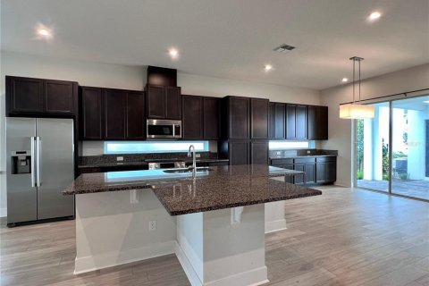 Снять в аренду виллу или дом в Орландо, Флорида 9 комнат, 278.24м2, № 1821378 - фото 3