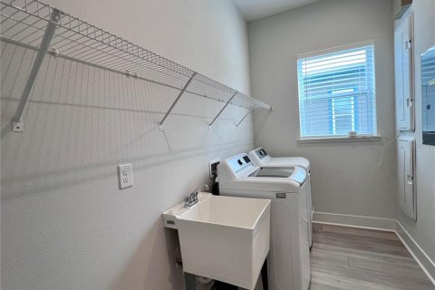 Снять в аренду виллу или дом в Орландо, Флорида 9 комнат, 278.24м2, № 1821378 - фото 21