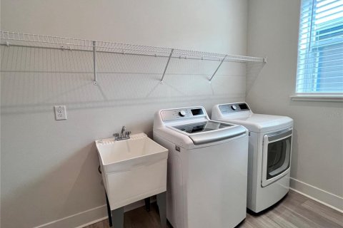 Снять в аренду виллу или дом в Орландо, Флорида 9 комнат, 278.24м2, № 1821378 - фото 20