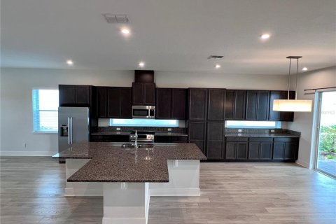 Снять в аренду виллу или дом в Орландо, Флорида 9 комнат, 278.24м2, № 1821378 - фото 7