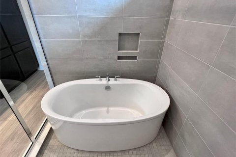 Снять в аренду виллу или дом в Орландо, Флорида 9 комнат, 278.24м2, № 1821378 - фото 24