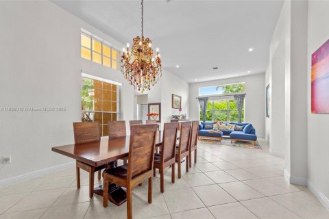 Villa ou maison à vendre à Miramar, Floride: 5 chambres, 261.06 m2 № 1957870 - photo 11