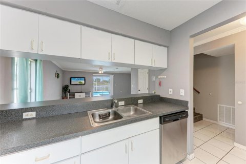 House in Sarasota, Florida 3 bedrooms, 185.71 sq.m. № 1831926 - photo 15