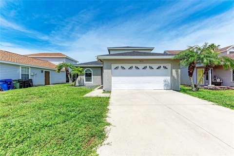 House in Sarasota, Florida 3 bedrooms, 185.71 sq.m. № 1831926 - photo 1