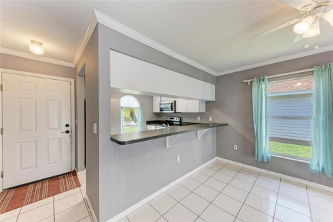 House in Sarasota, Florida 3 bedrooms, 185.71 sq.m. № 1831926 - photo 12