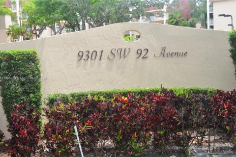 Condo in Miami, Florida, 1 bedroom  № 1888781 - photo 3