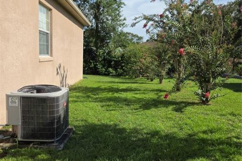 House in Ocala, Florida 4 bedrooms, 248.98 sq.m. № 2198496 - photo 7
