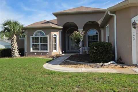 House in Ocala, Florida 4 bedrooms, 248.98 sq.m. № 2198496 - photo 3