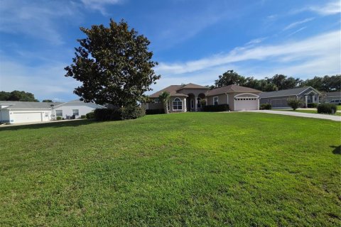 House in Ocala, Florida 4 bedrooms, 248.98 sq.m. № 2198496 - photo 21