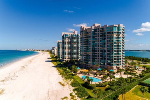 Condo in Clearwater, Florida, 3 bedrooms  № 2103554 - photo 5